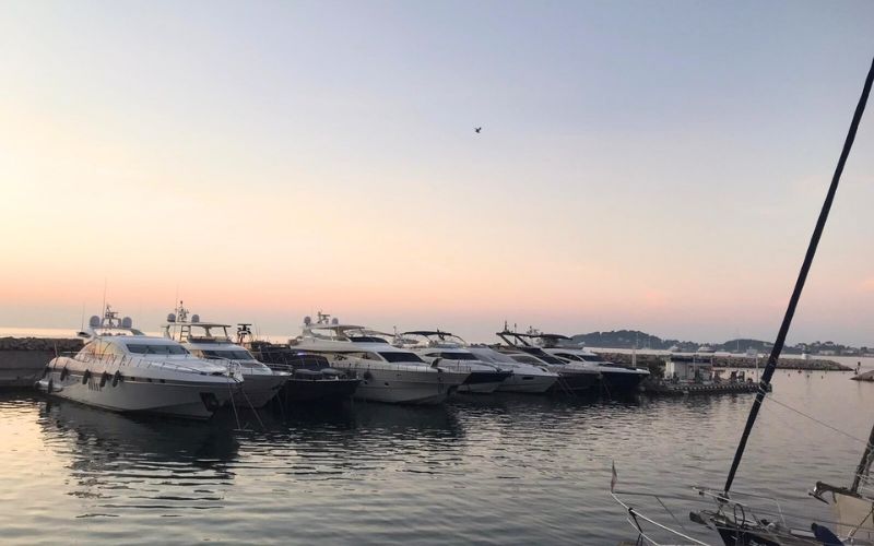 Boat Hire in Cannes Luxury yachts